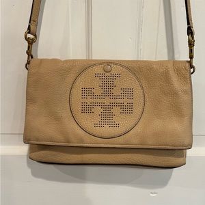 Tory Burch Crossbody. GUC